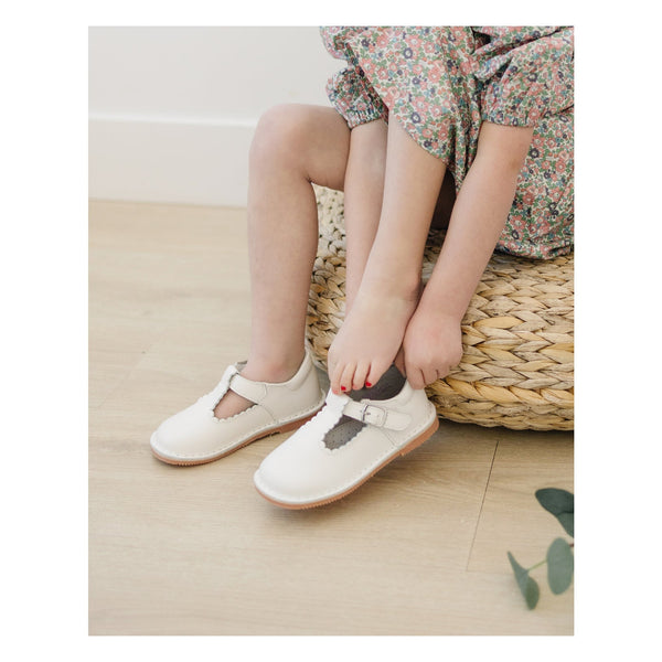 Selina Scalloped T-Strap Mary Jane, white
