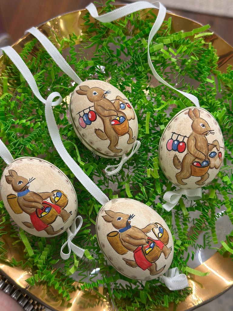 Handpainted Egg, Ecru Bunny and Baskets
