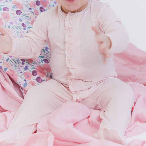 Magnetic Footie - Ruffle Pin Dot Pink