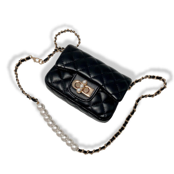 Pearl Closure Quilted Purse, black