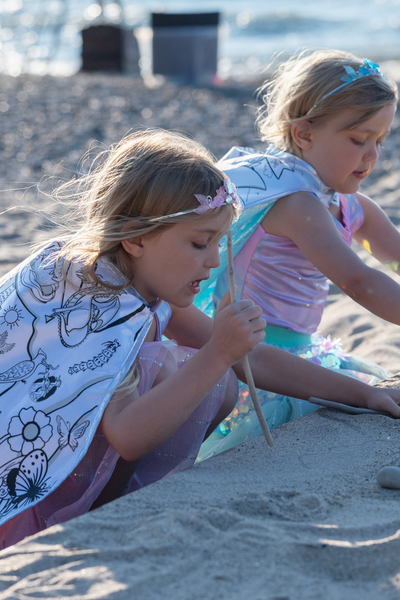 Colour-A-Cape, Enchanted Unicorn