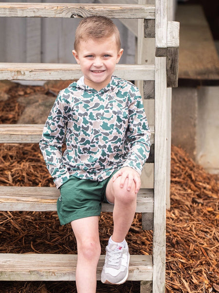 *Pre-Order* Outrigger Performance Short - Smoke Pine
