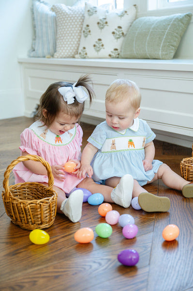 Easter Bunny and Carrots Henry Bubble